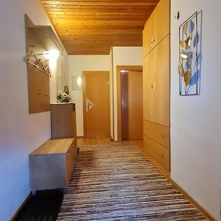 Ball - Kometterhof Apartmán *