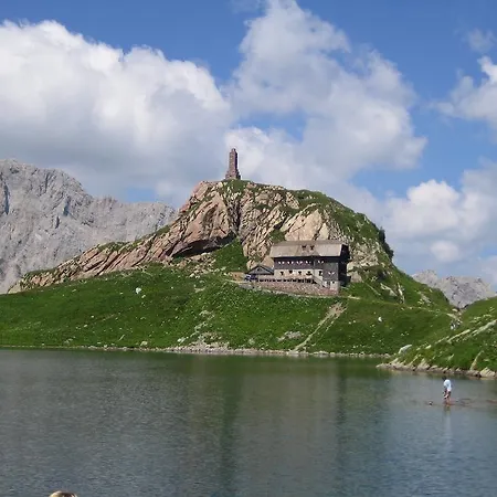 Lägenhet Ball - Kometterhof