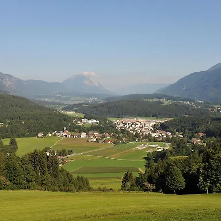 Ball - Kometterhof Hermagor-Pressegger See