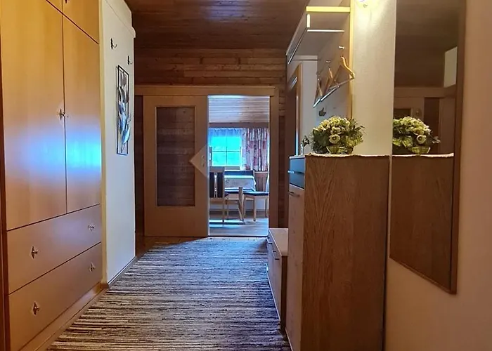 Ball - Kometterhof Apartament Hermagor-Pressegger See